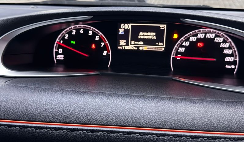 
								Toyota Sienta full									
