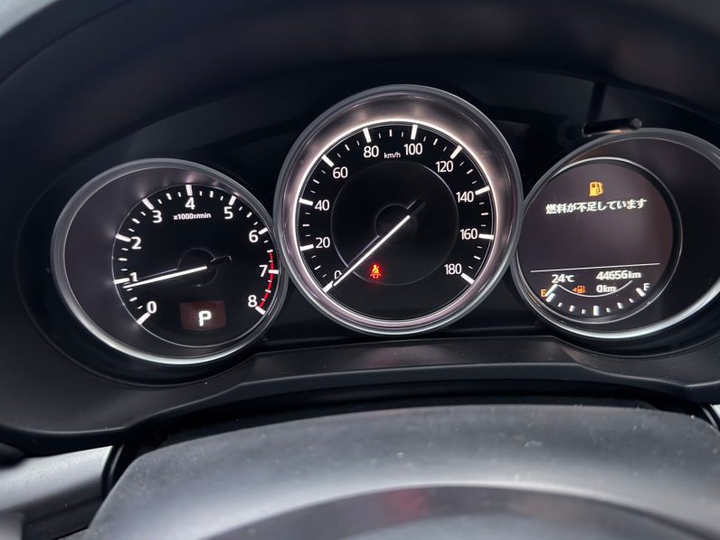 
								Mazda CX-5 full									