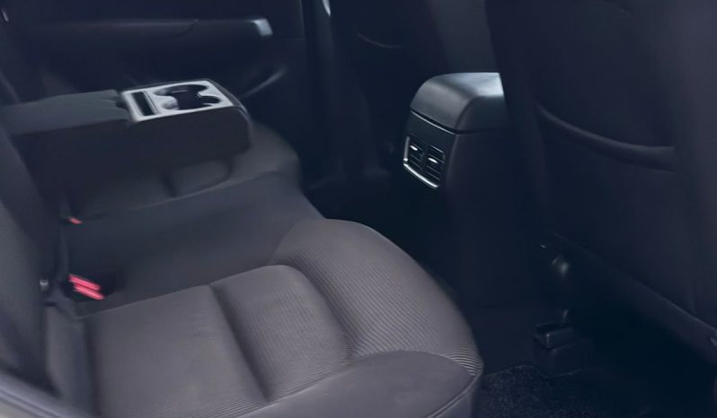 
								Mazda CX-5 full									