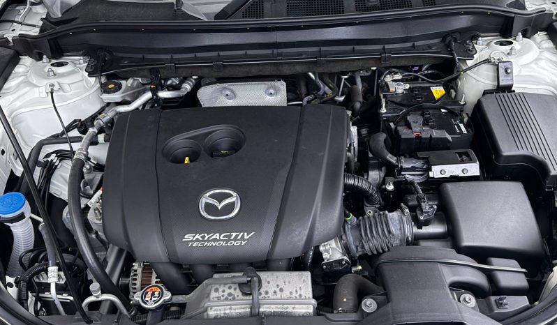 
								Mazda CX-5 full									