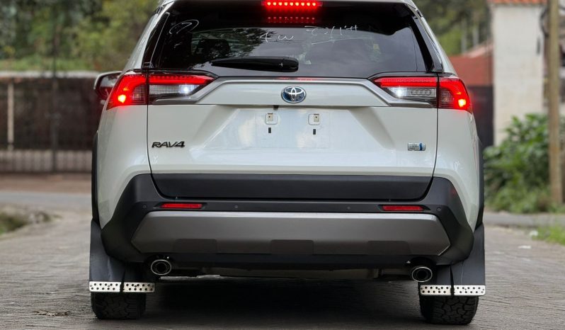 
								Toyota Rav4 G full									