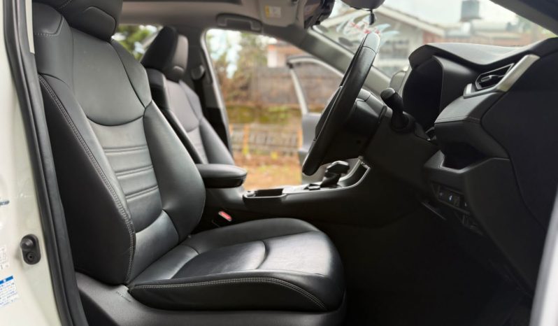 
								Toyota Rav4 G full									