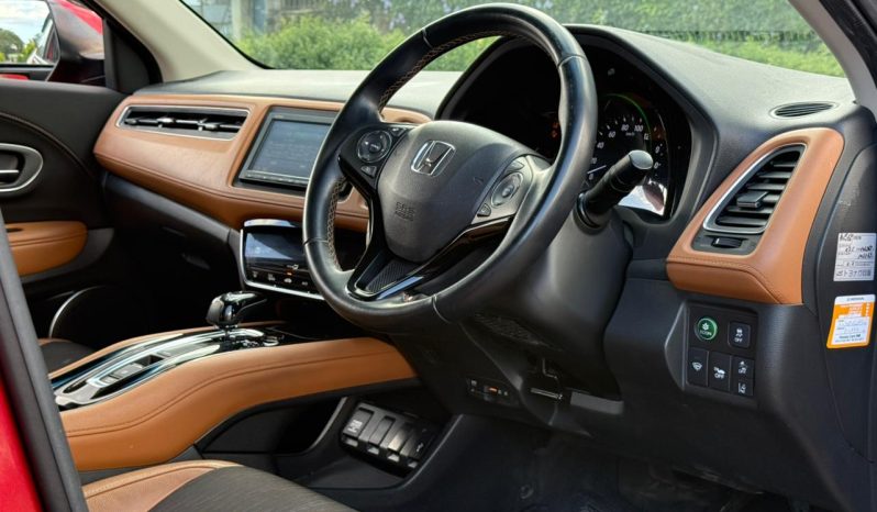 
								Honda Vezel full									