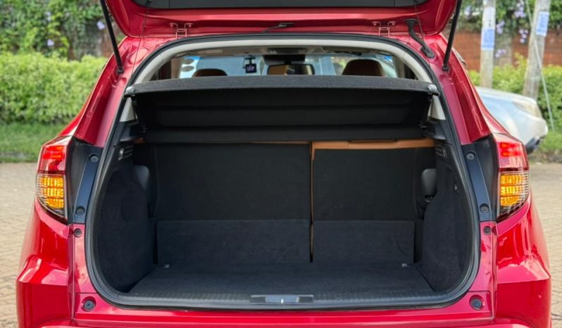 
								Honda Vezel full									