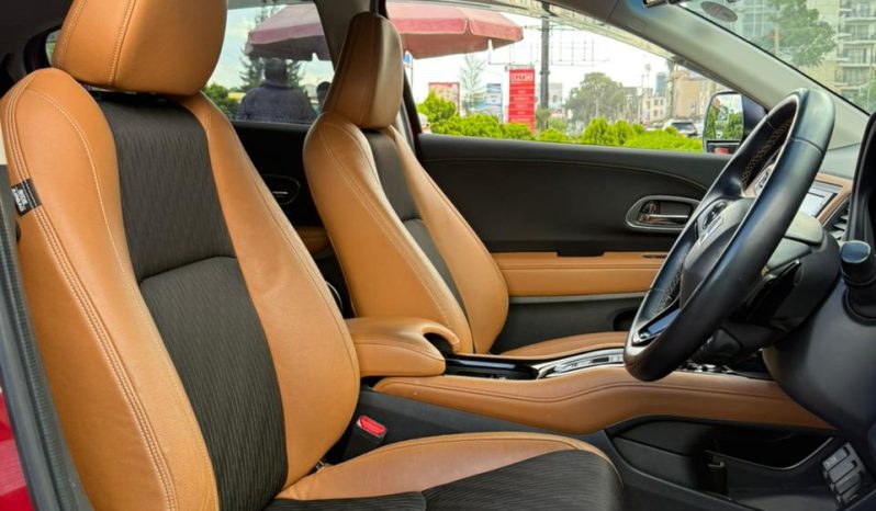 
								Honda Vezel full									