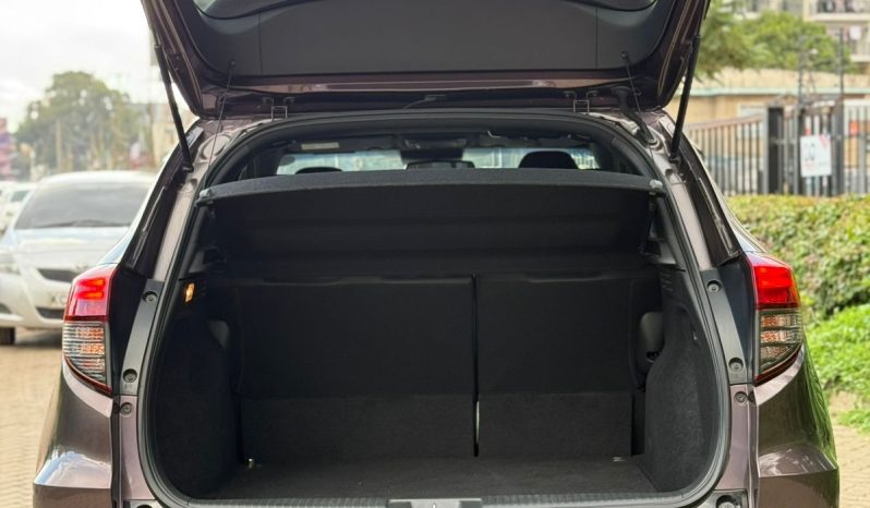 
								Honda Vezel RS full									
