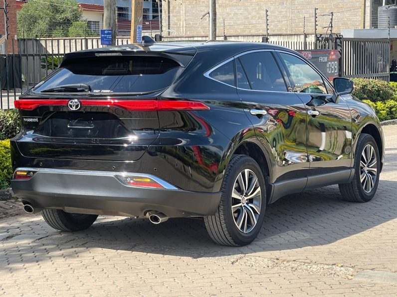 
								Toyota Harrier full									