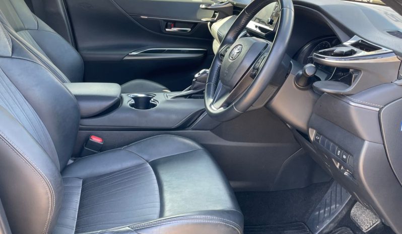 
								Toyota Harrier full									