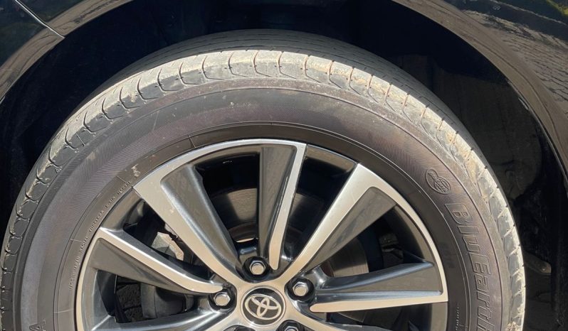 
								Toyota Harrier full									