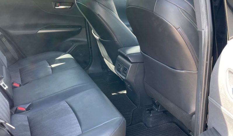 
								Toyota Harrier full									