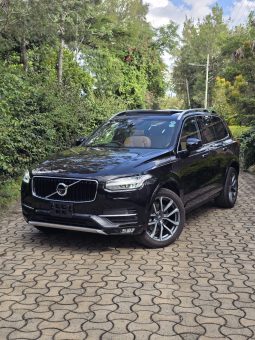 Volvo XC90 T5