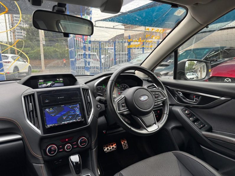 
								Subaru XV full									