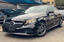Mercedes-Benz C200