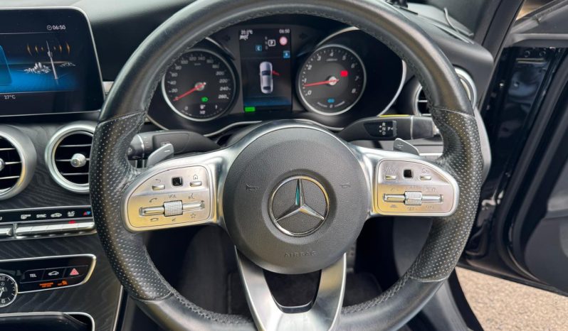 
								Mercedes-Benz C200 full									