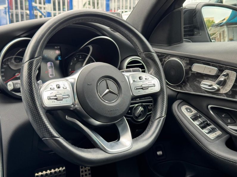 
								Mercedes-Benz C200 full									