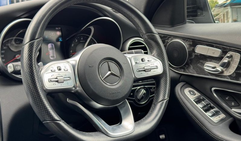 
								Mercedes-Benz C200 full									