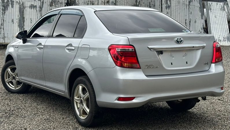 
								Toyota Axio full									