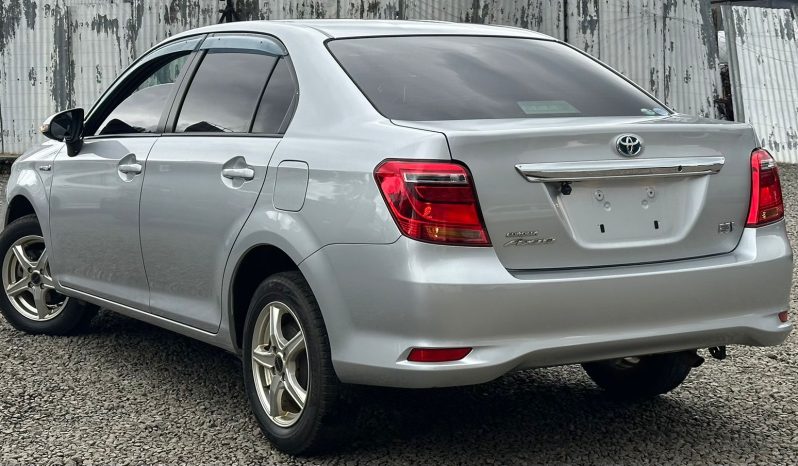 
								Toyota Axio full									