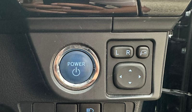 
								Toyota Fielder WXB full									