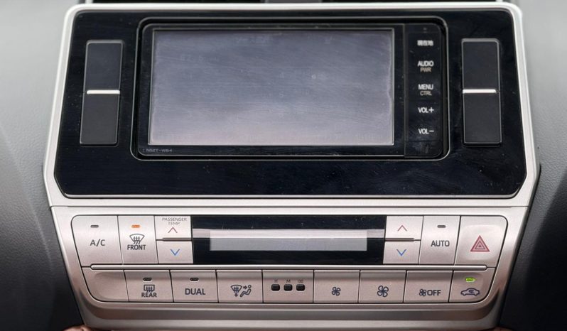 
								Toyota land cruiser prado TX full									