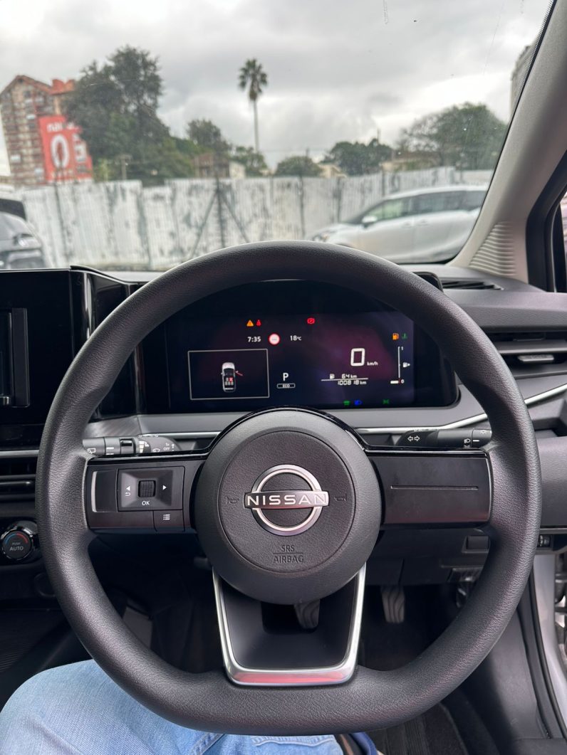 
								Nissan Note E-Power full									