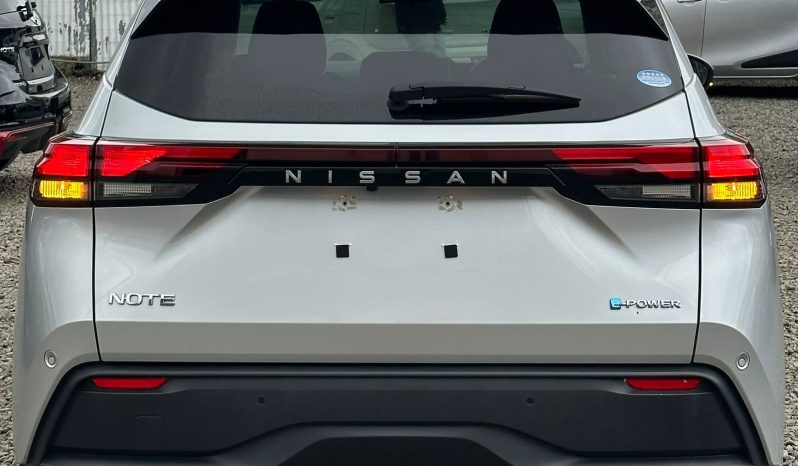 
								Nissan Note E-Power full									