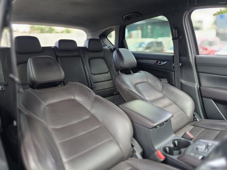 
								Mazda CX-5 full									