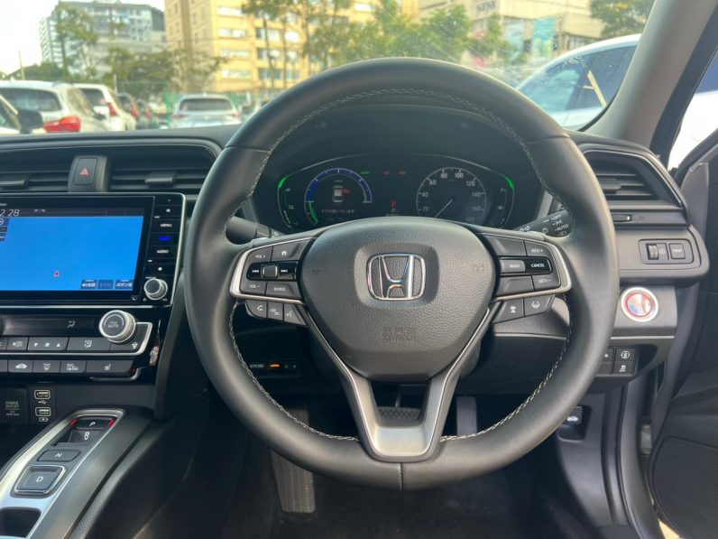 
								Honda Insight full									