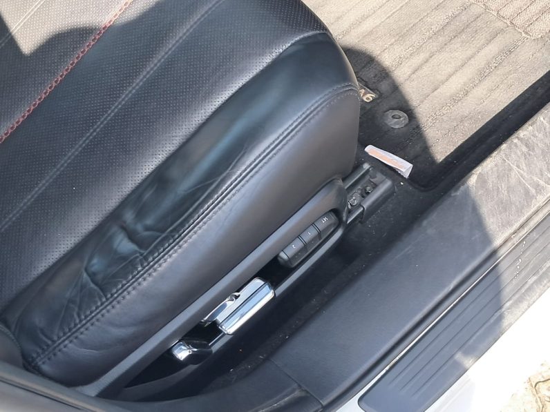 
								Mazda 6 full									
