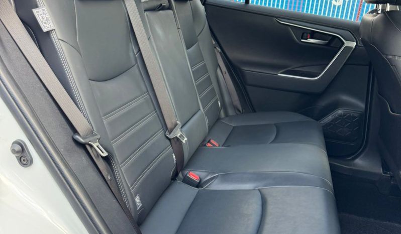 
								Toyota Rav4 full									