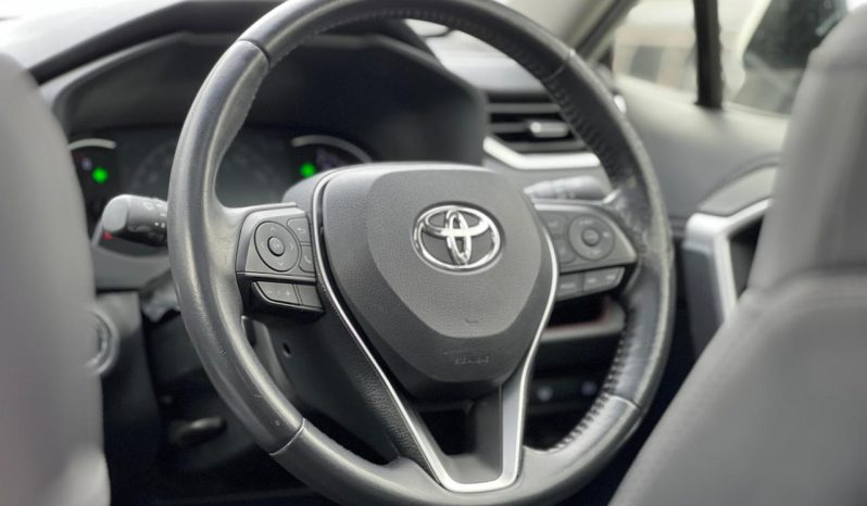 
								Toyota Rav4 full									