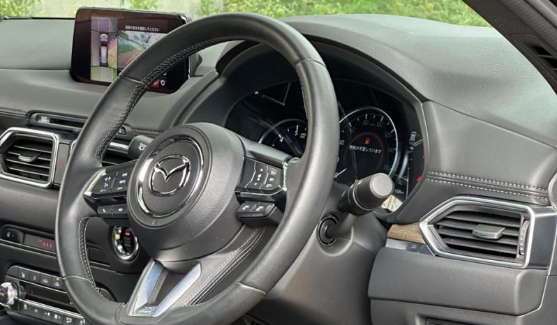 
								Mazda CX-5 full									