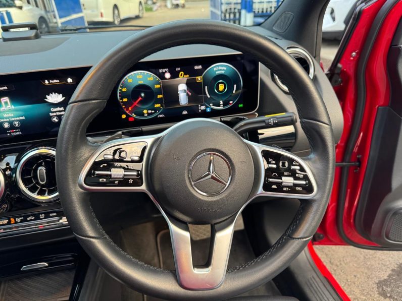 
								Mercedes Benz B180 full									
