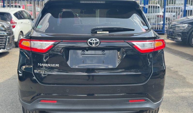 
								Toyota Harrier full									