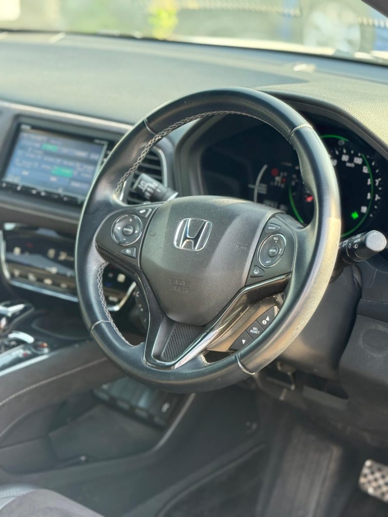 
								Honda Vezel full									