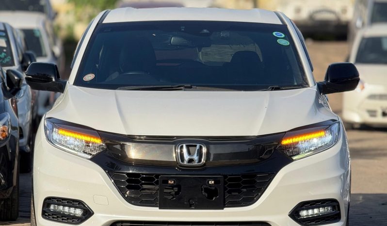 
								Honda Vezel full									