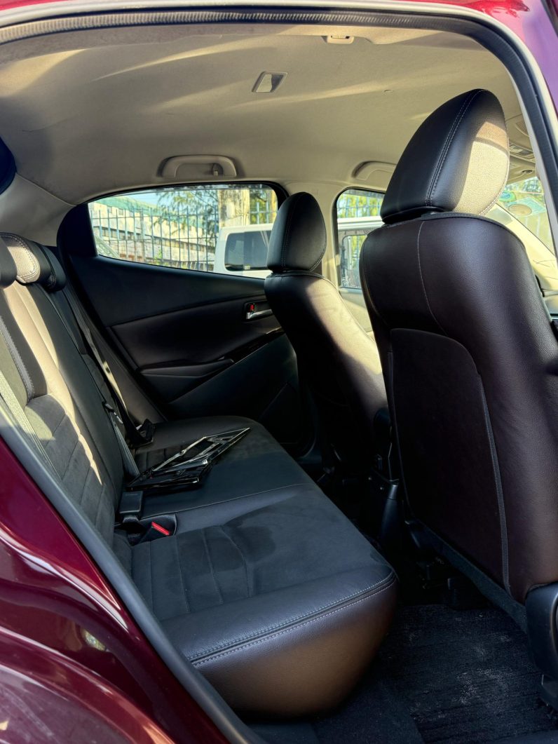 
								Mazda Demio full									