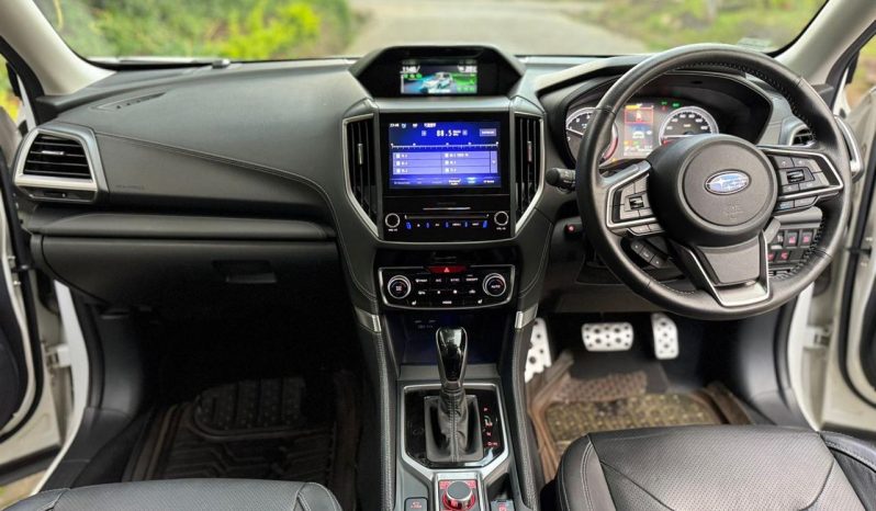 
								Subaru Forester E-Boxer full									