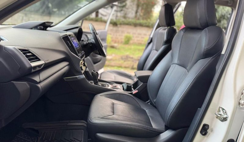 
								Subaru Forester E-Boxer full									