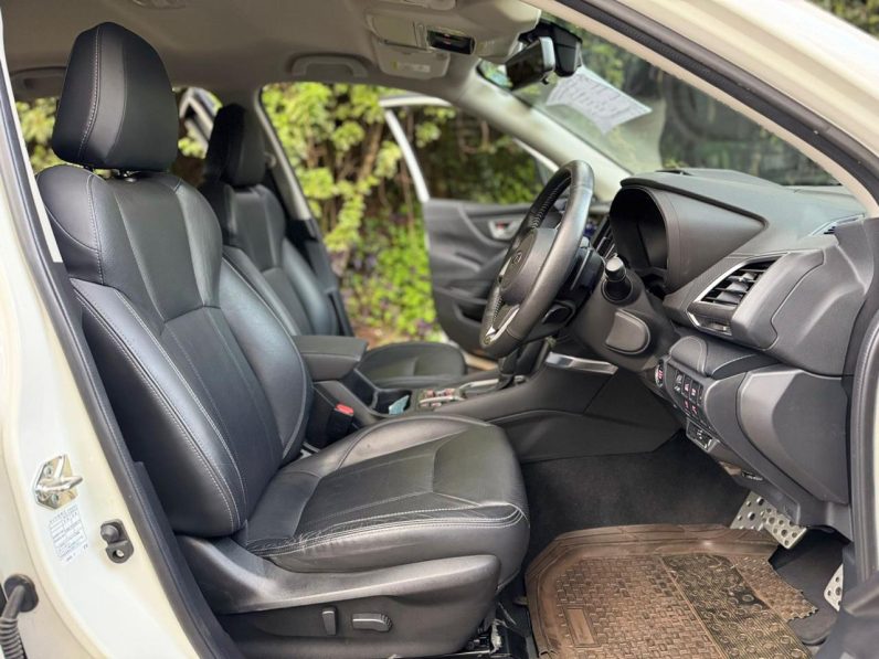 
								Subaru Forester E-Boxer full									