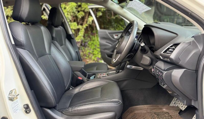 
								Subaru Forester E-Boxer full									
