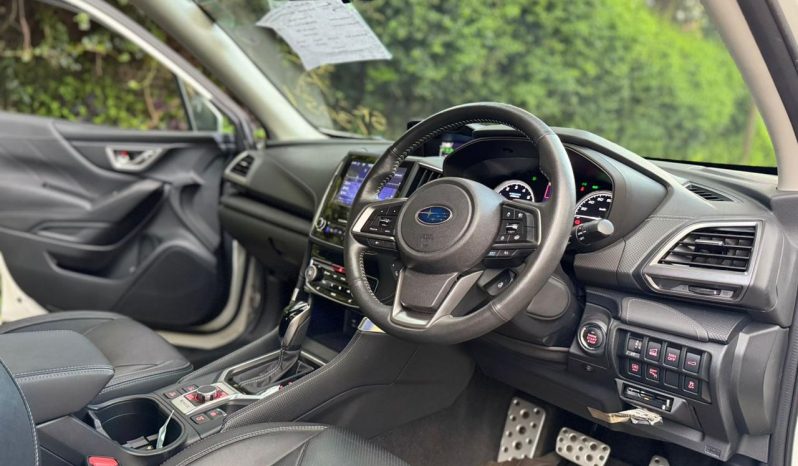 
								Subaru Forester E-Boxer full									