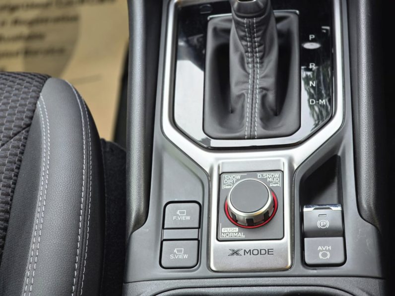 
								Subaru Forester E-Boxer full									