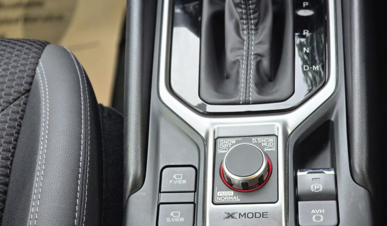 
								Subaru Forester E-Boxer full									