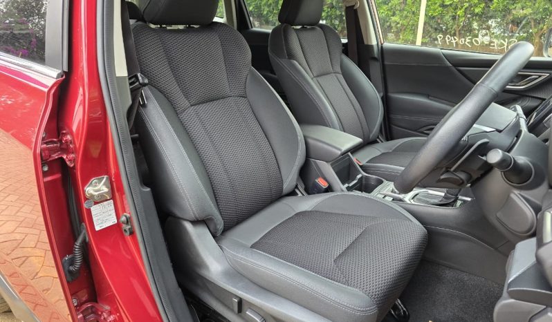 
								Subaru Forester E-Boxer full									