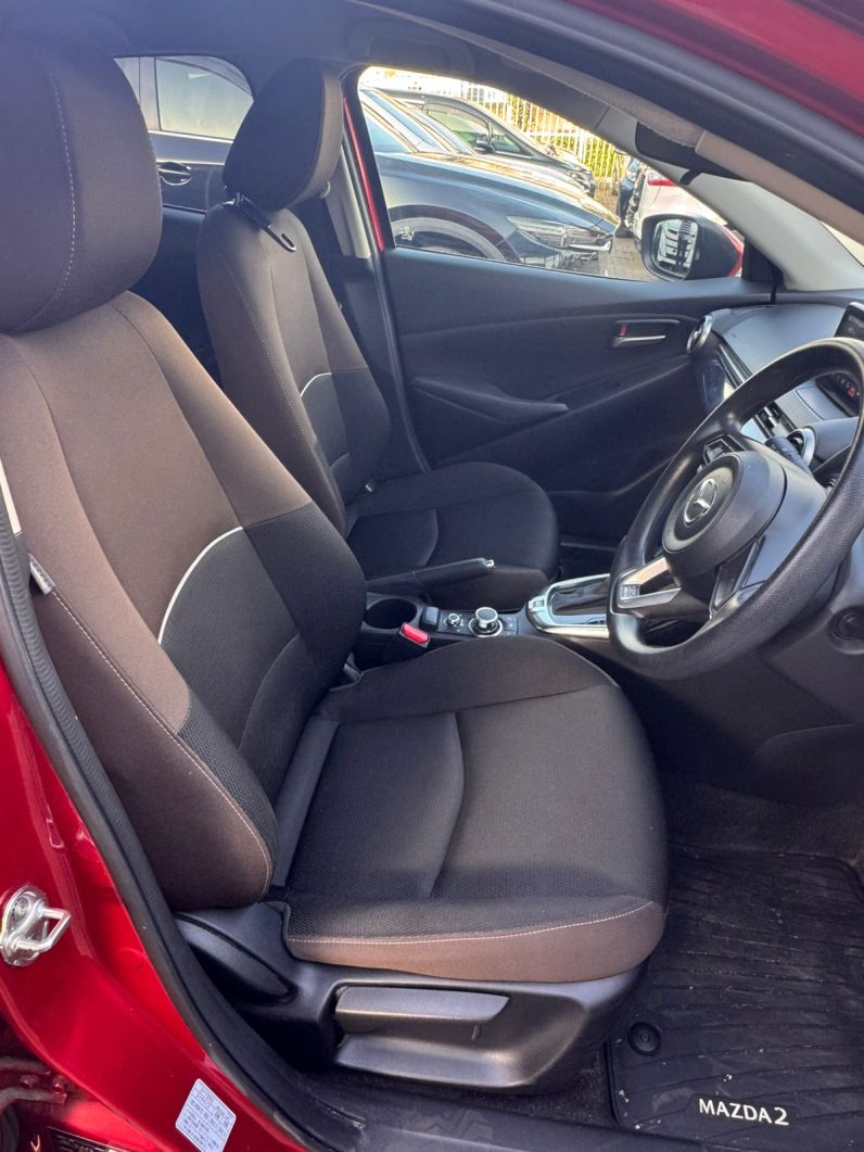 
								Mazda 2 full									