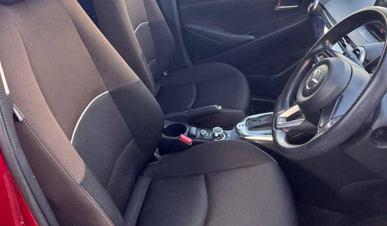 
								Mazda 2 full									