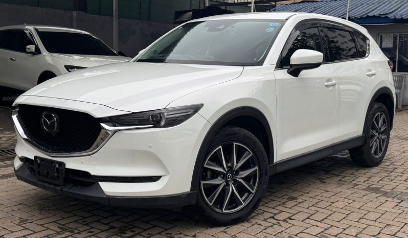 
								Mazda CX-5 full									
