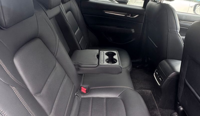 
								Mazda CX-5 full									
