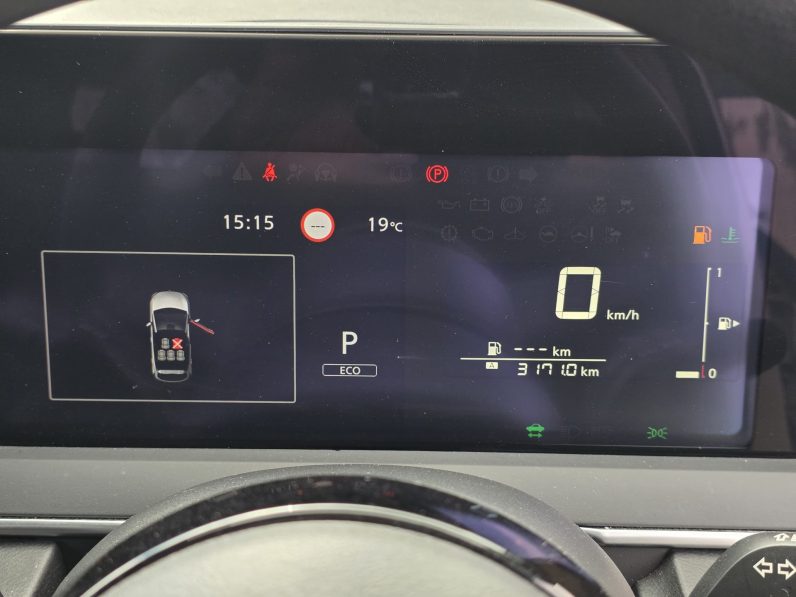 
								Nissan Note  E13 E-Power full									